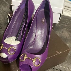 Gucci shoes size 42